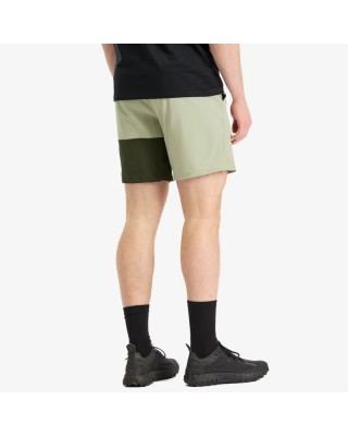 Columbia Hike™ Color Block Short 7