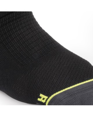 Amila Training Performance Μαύρες Κάλτσες 