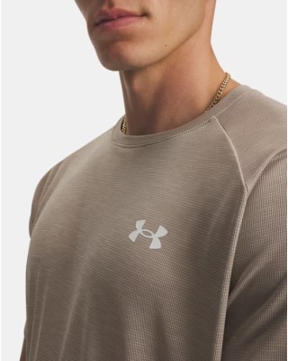 Under Armour Tech Textured Ss Ανδρικό T-Shirt Μπεζ Under Armour Tech Textured Ss Ανδρικό T-Shirt Μπεζ