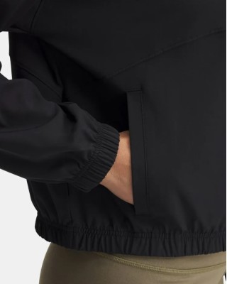 Under Armour Rival Woven Jacket Γυναικείο Μπουφάν Under Armour Rival Woven Jacket Γυναικείο Μπουφάν