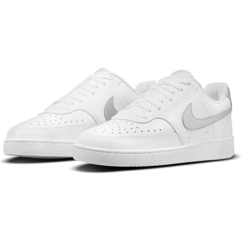 women's nikecourt vision low casual sneakers